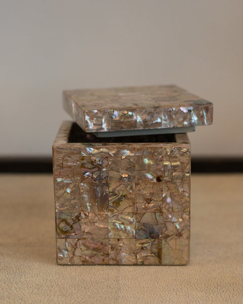 INLAID MOTHER OF PEARL BOX WITH LID