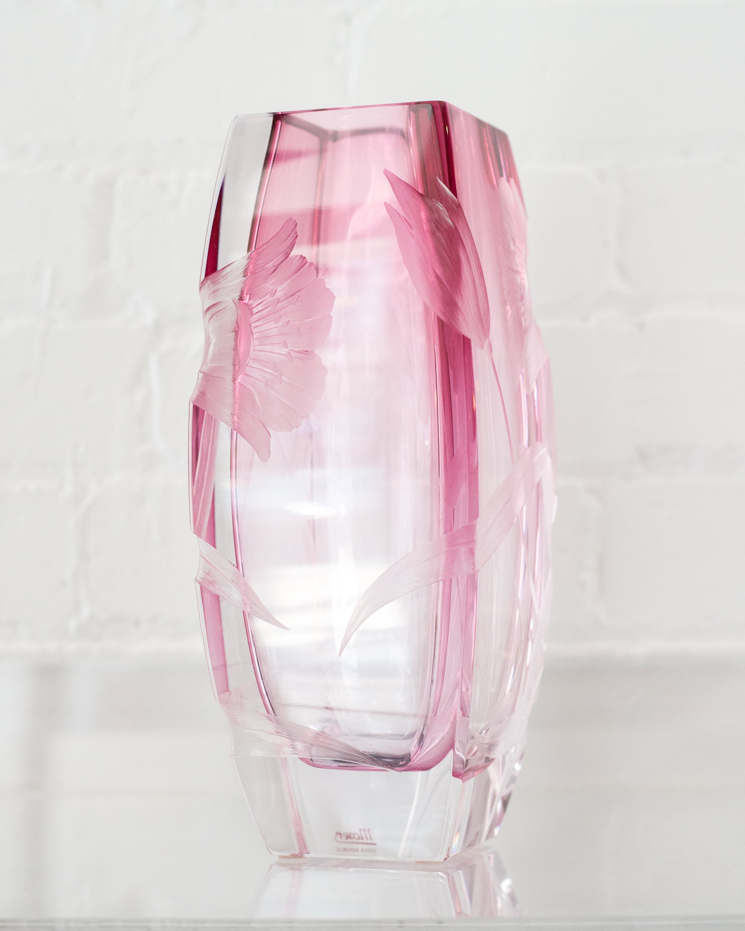 CONTEMPORARY ROSALIN PINK MOSER BLOSSOM VASE
