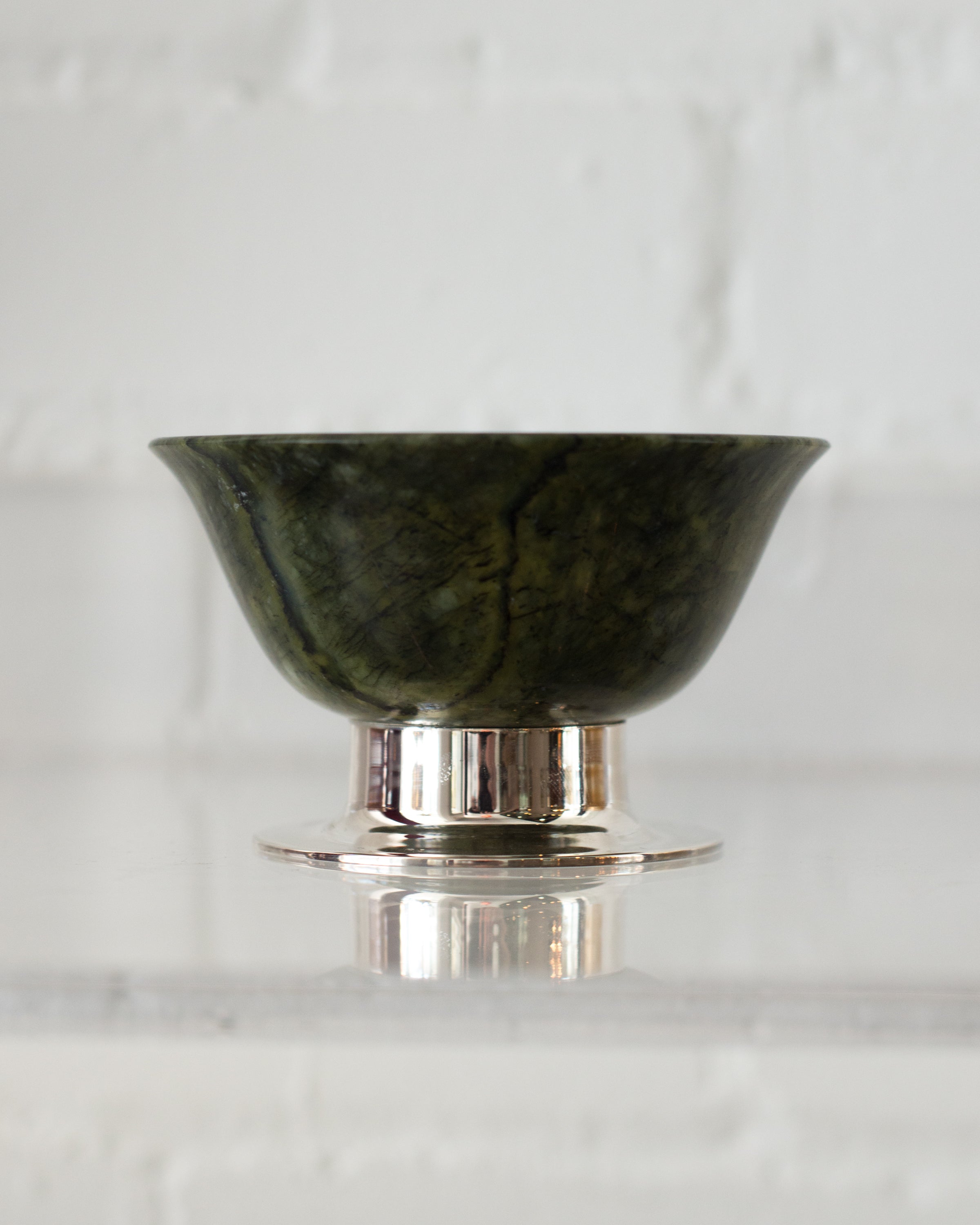 SMALL JADE BOWL ON A 925 STERLING SILVER BASE