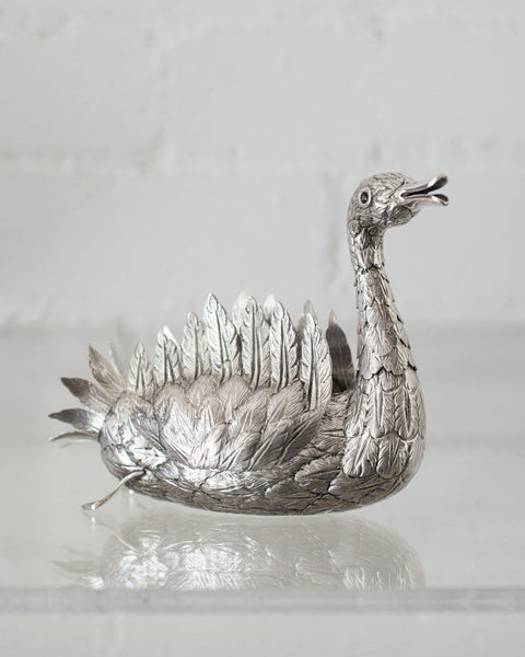 CONTEMPORARY 925 HAND CHASED STERLING SILVER SWAN