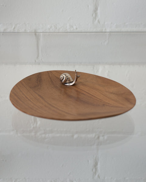 ASYMMETRIC ROSEWOOD PLATTER WITH A 925 STERLING SILVER SNAIL