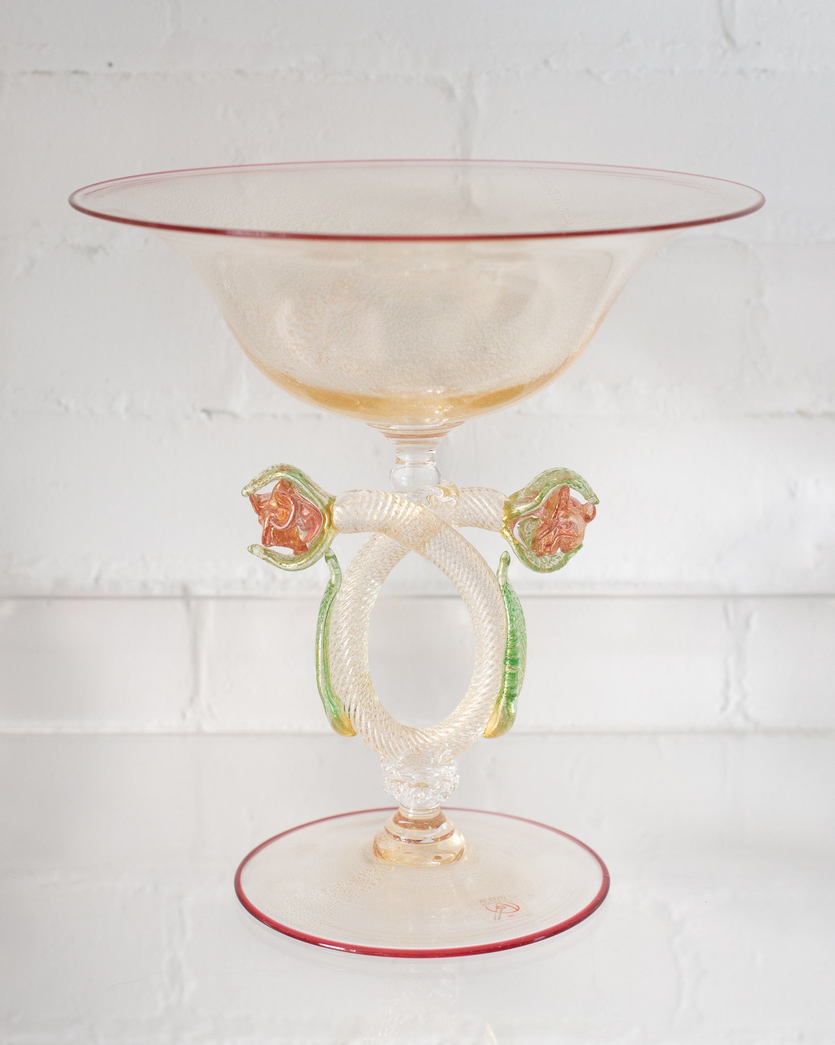 CONTEMPORARY MURANO BOWL WITH RUBY DETAILS