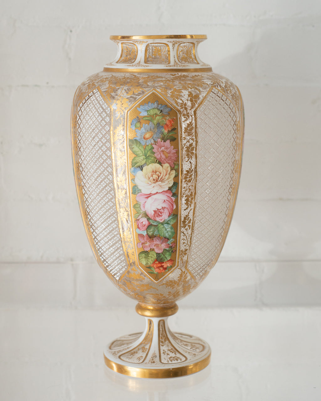 ANTIQUE MOSER VASE WITH FLOWERS