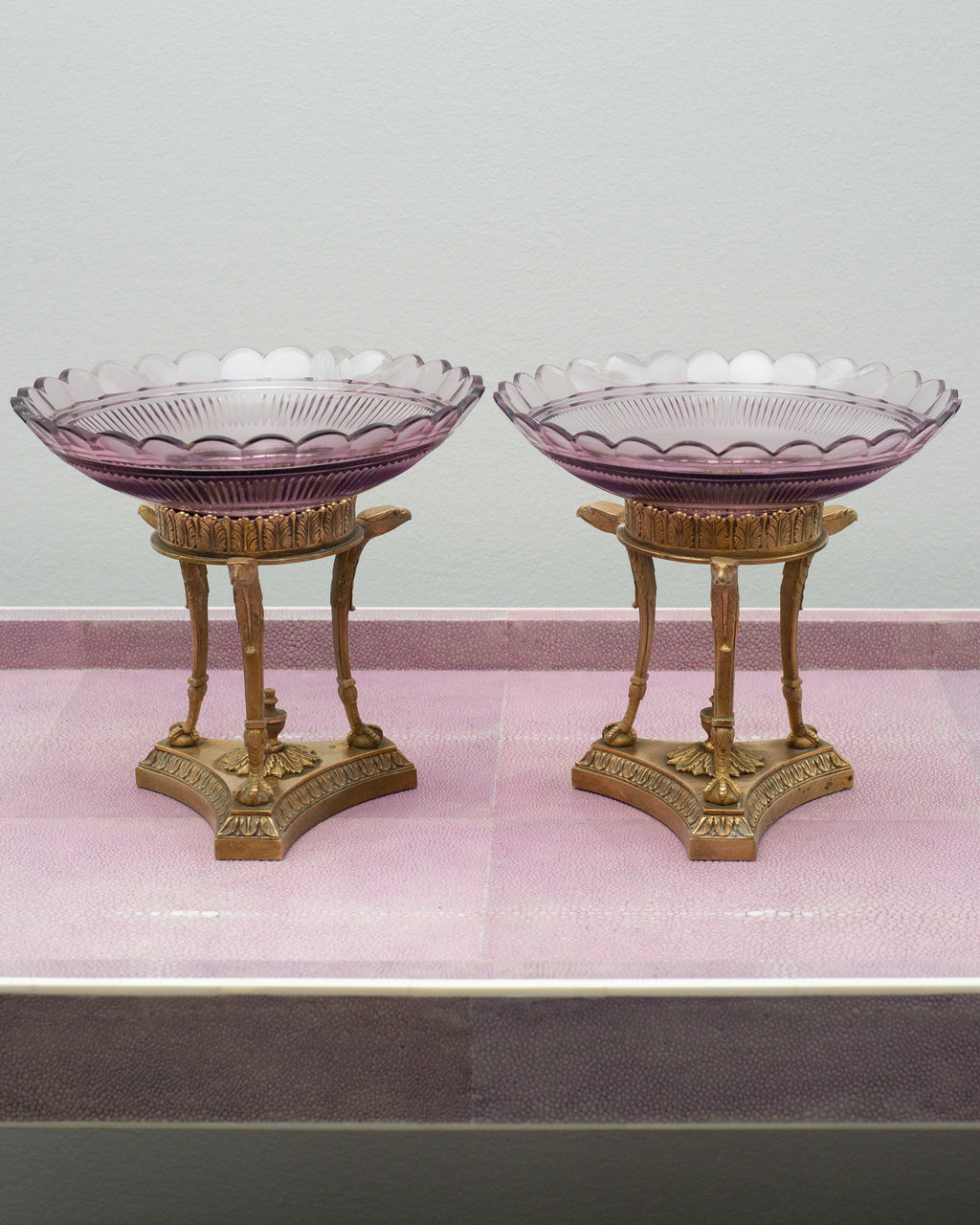 ANTIQUE PAIR OF FRENCH PURPLE CRYSTAL COMPOTES WITH BRONZE MOUNT
