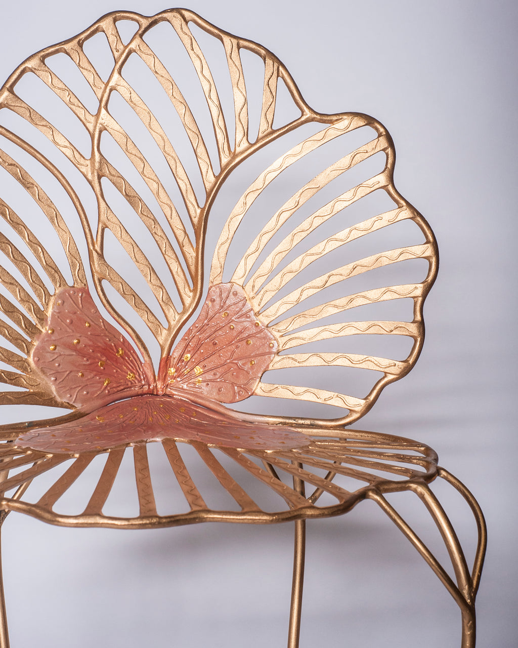 CONTEMPORARY SCULPTURAL METAL PANSY CHAIR, JOY DE ROHAN CHABOT