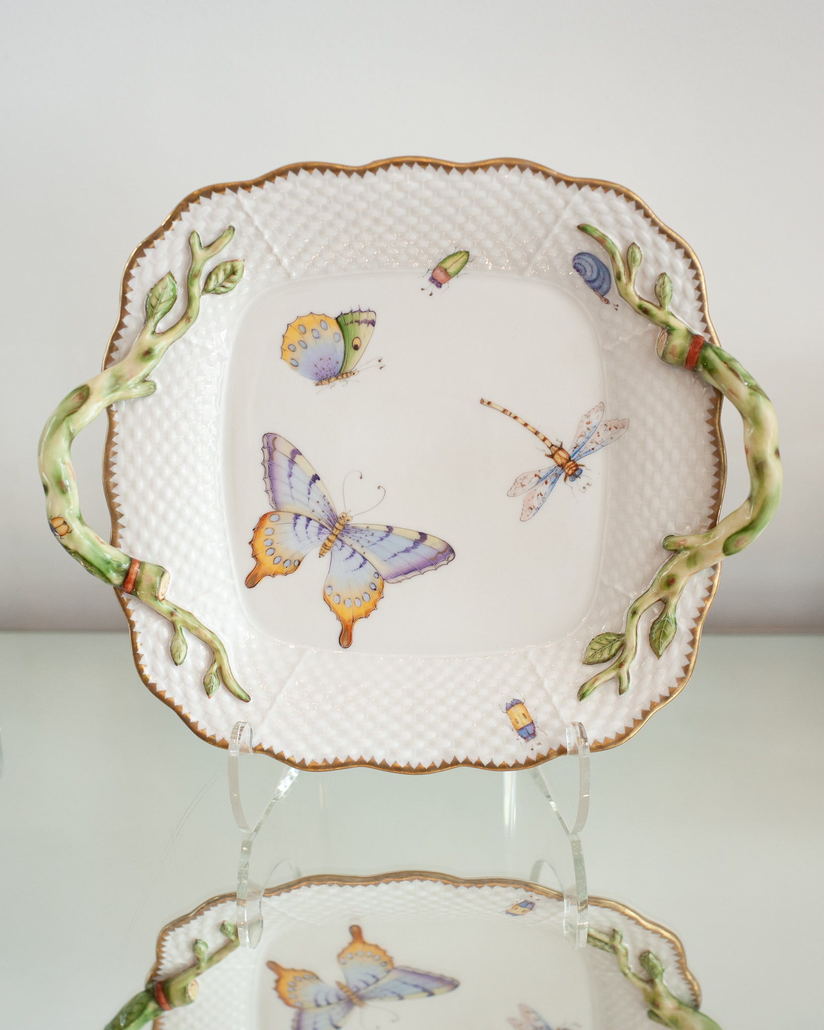 SQUARE TRAY WITH HANDLES HANDPAINTED WITH BUTTERFLIES