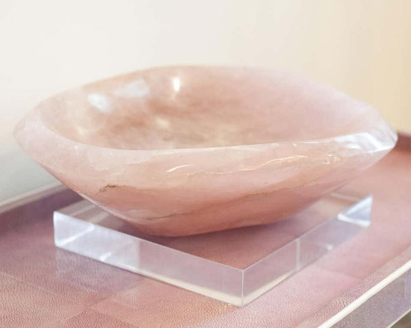 CONTEMPORARY LARGE AND THICK ROSE QUARTZ BOWL