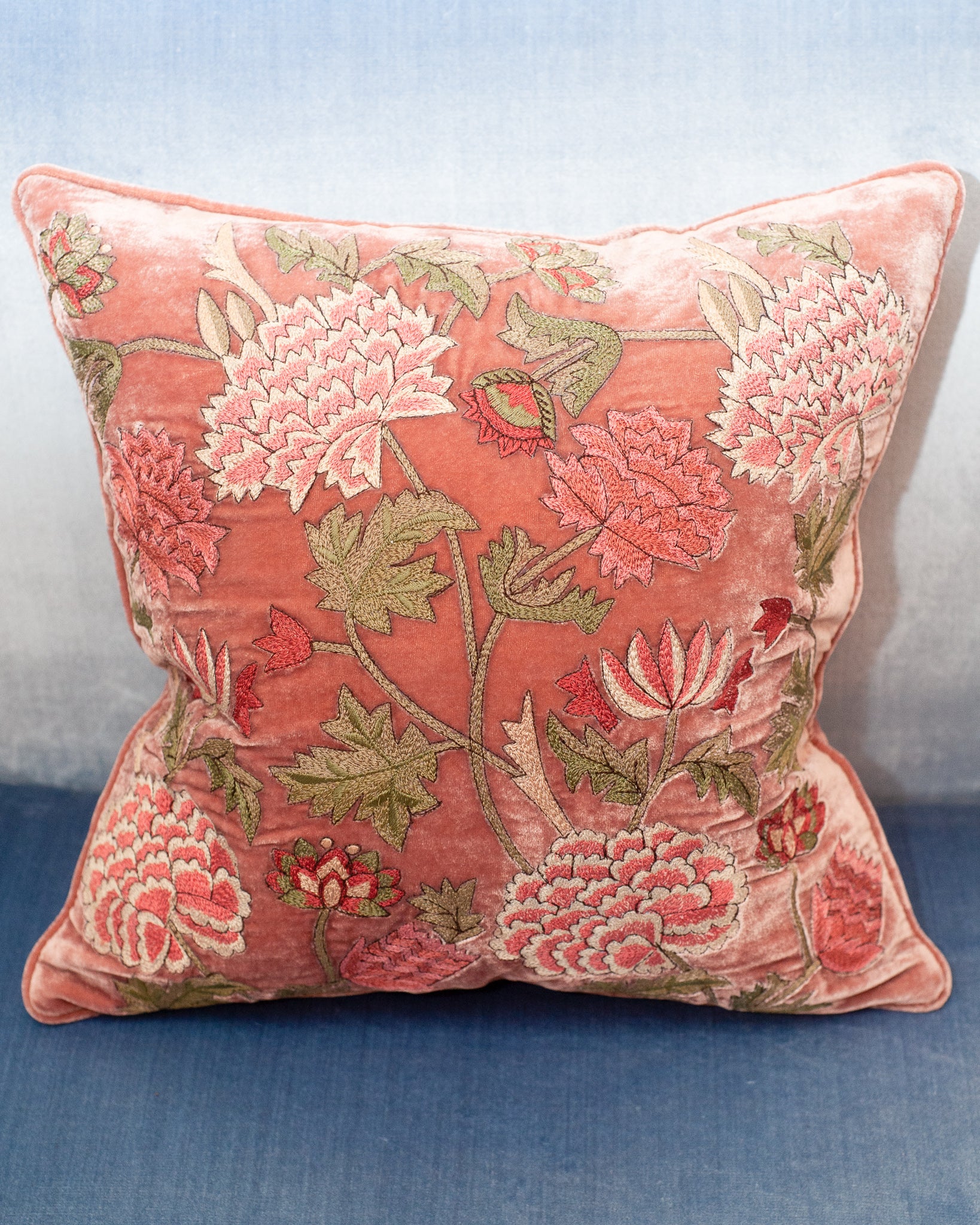 EMBROIDERED PILLOW ON DUSTY PINK SILK VELVET