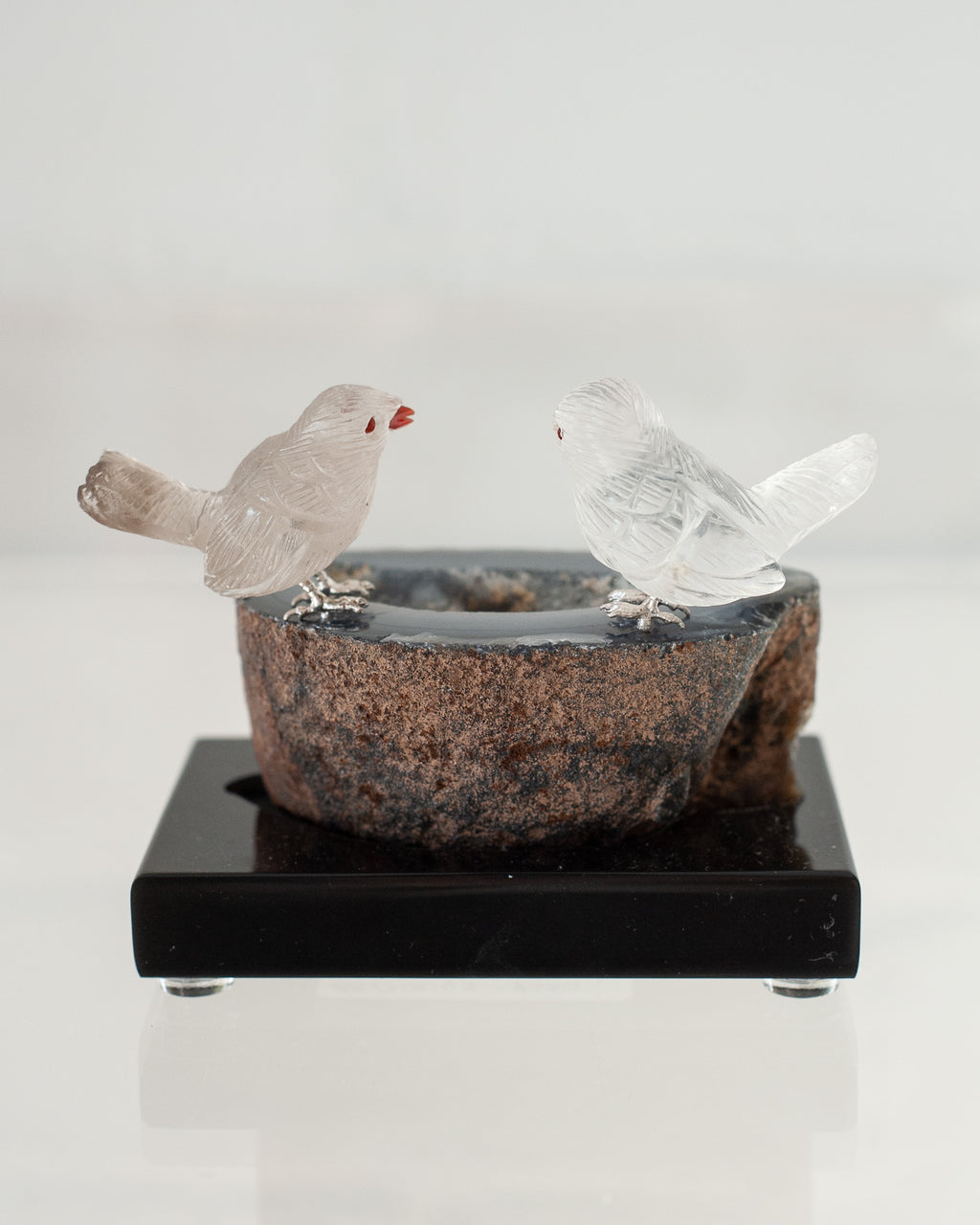 SMOKY QUARTZ SPARROW PAIR ON AGATE GEODE BASE
