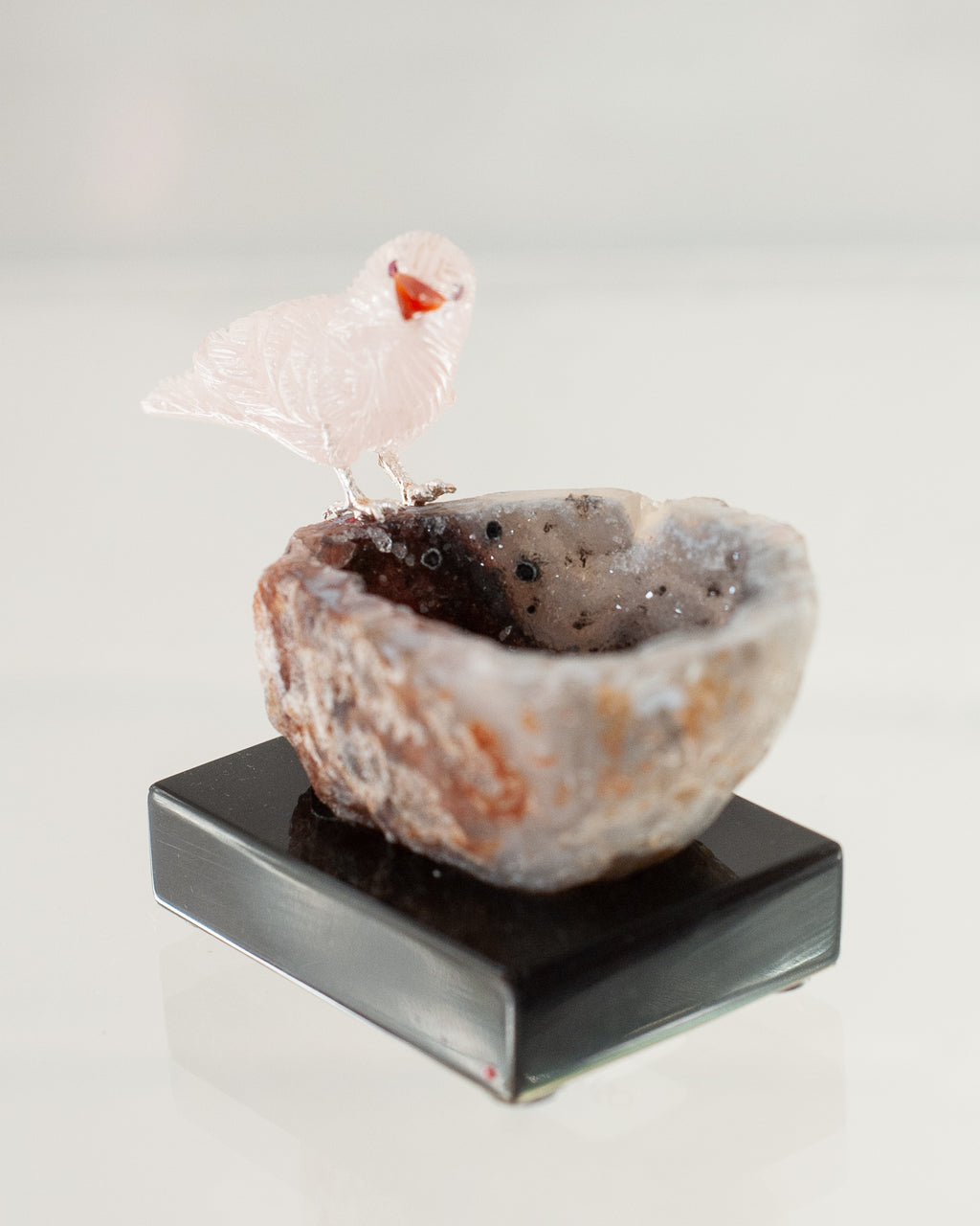 ROSE QUARTZ SPARROW ON AGATE GEODE BASE