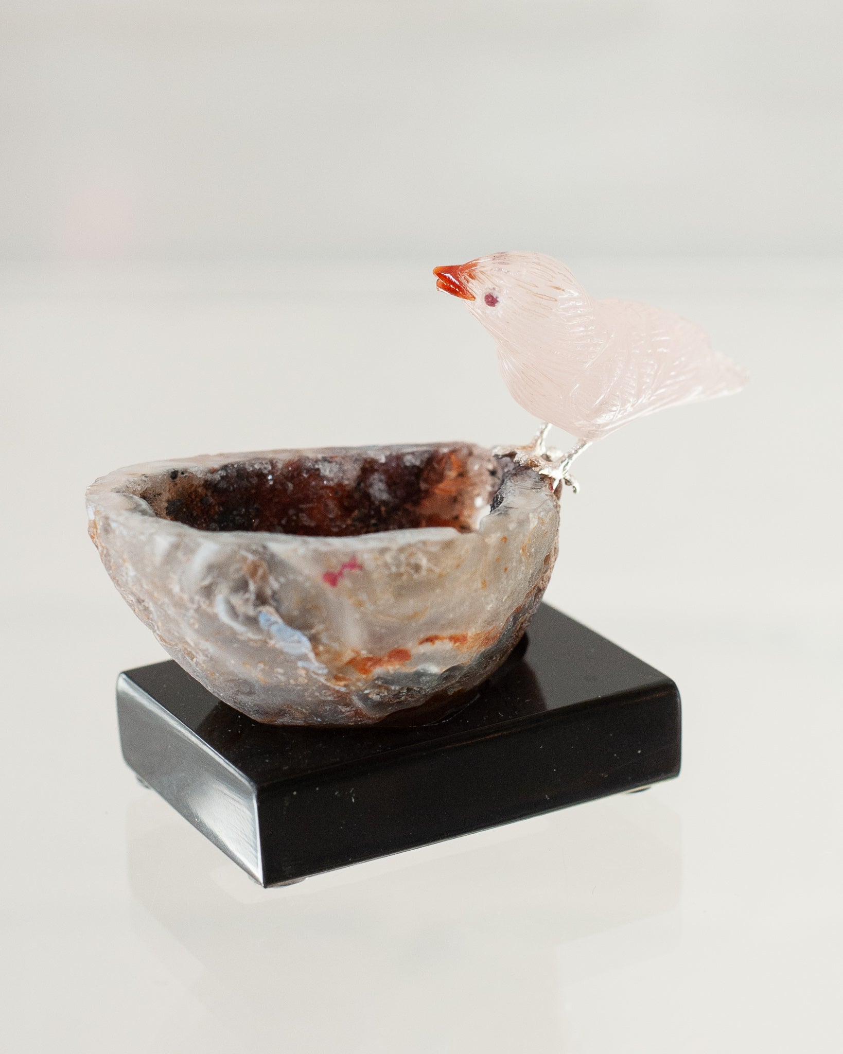 ROSE QUARTZ SPARROW ON AGATE GEODE BASE