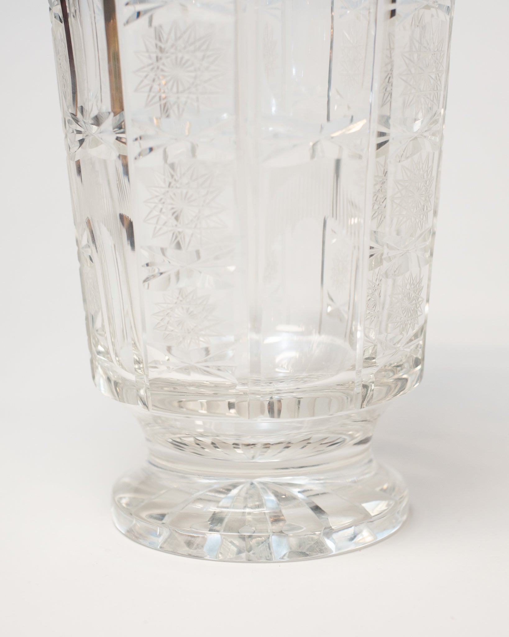 ANTIQUE ENGLISH CUT CRYSTAL VASE