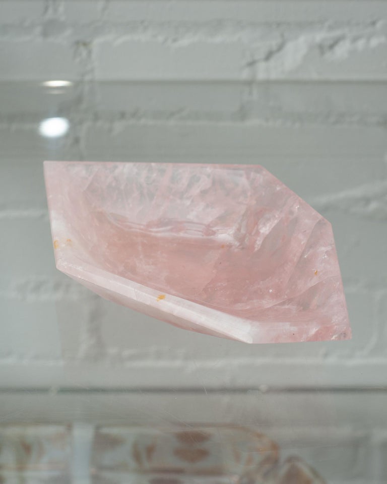 CONTEMPORARY ANGULAR ROSE QUARTZ FACETED BOWL