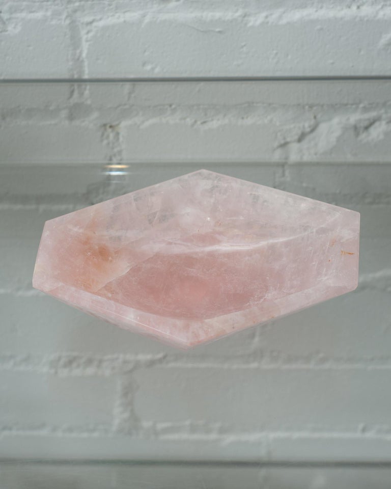 CONTEMPORARY ANGULAR ROSE QUARTZ FACETED BOWL