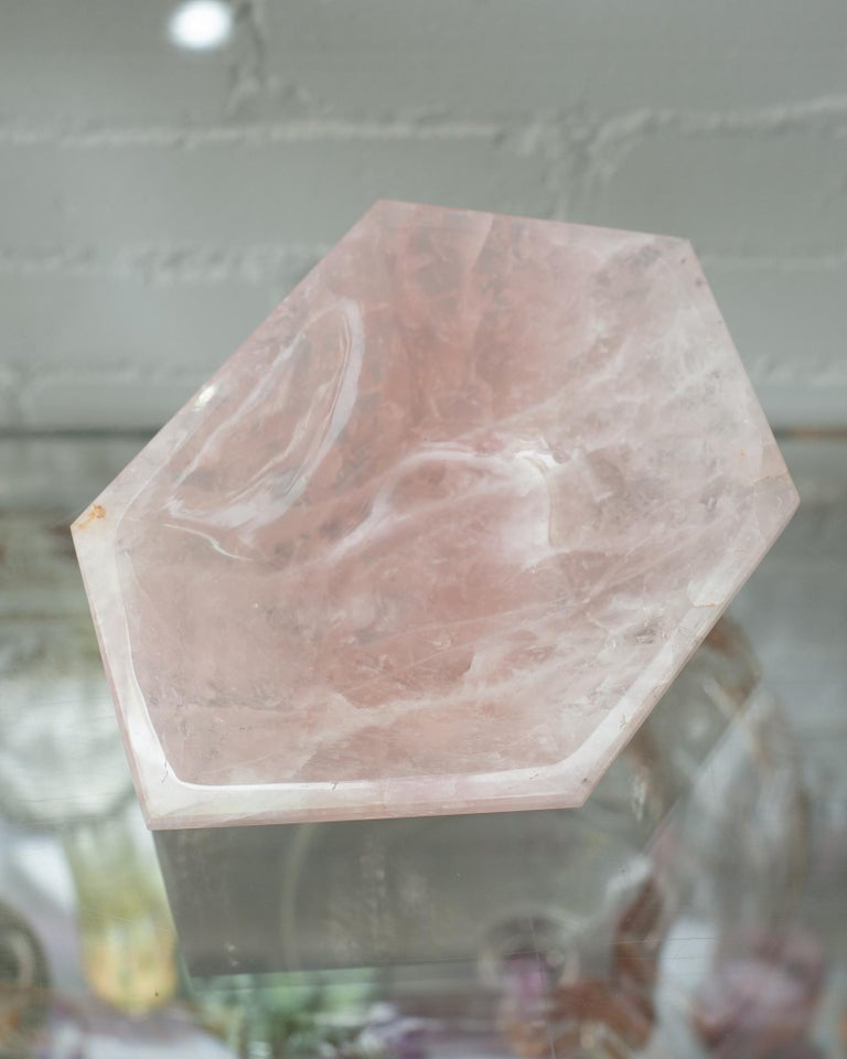CONTEMPORARY ANGULAR ROSE QUARTZ FACETED BOWL