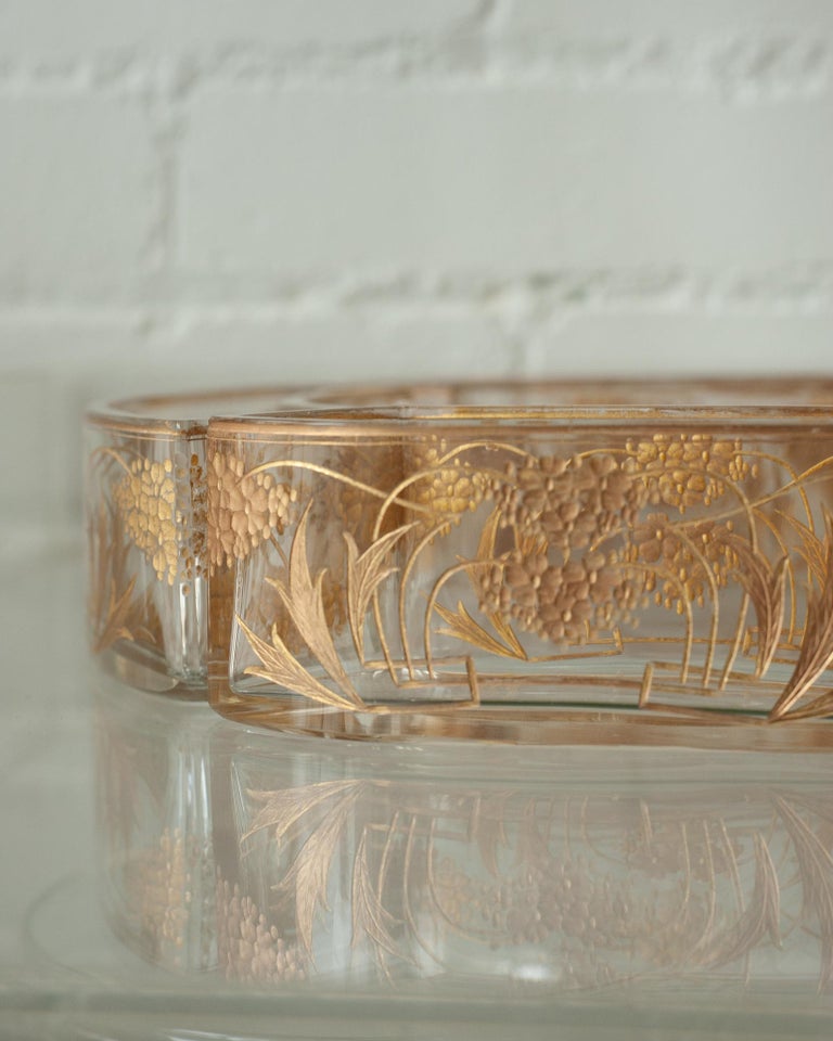ANTIQUE BOHEMIAN CUT CRYSTAL AND GILT TABLE CENTER PIECE