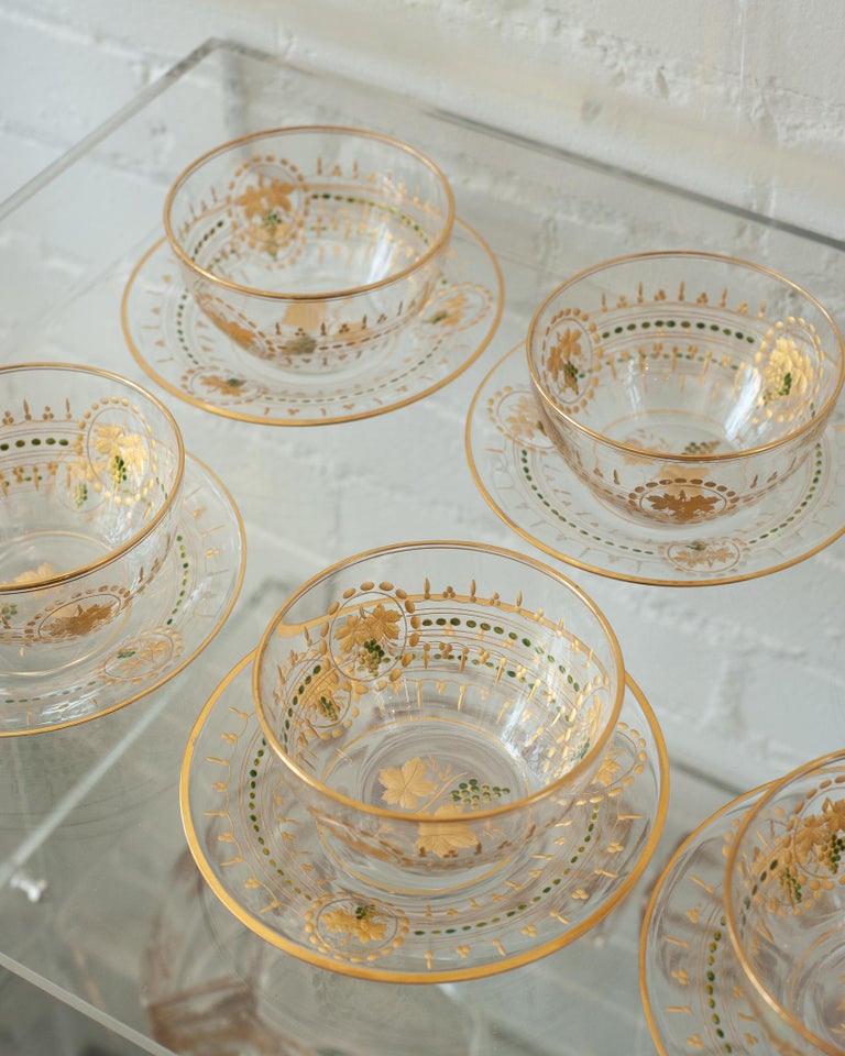 SET OF 10 ANTIQUE BOHEMIAN CRYSTAL BOWLS WITH GILDING