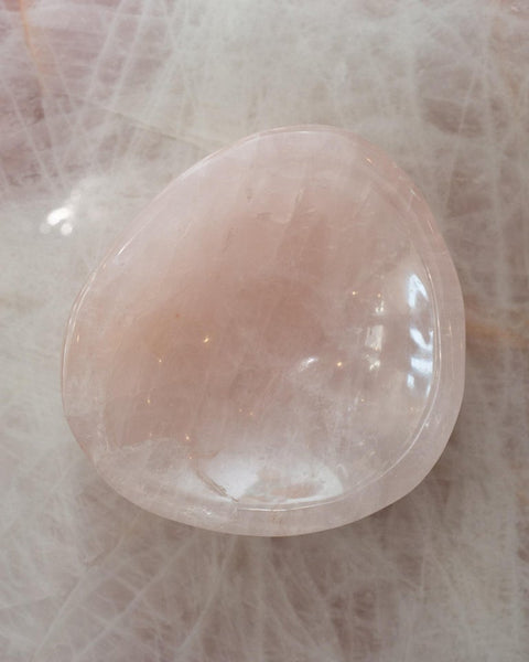 CONTEMPORARY ROSE QUARTZ BOWL