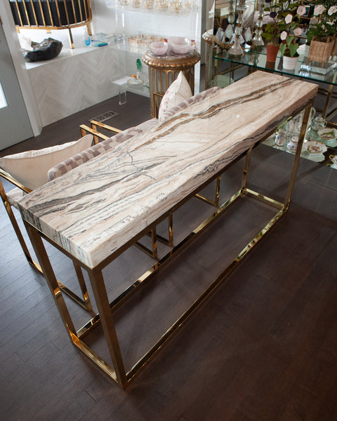 CONTEMPORARY ONYX AND POLISHED BRASS CONSOLE TABLE