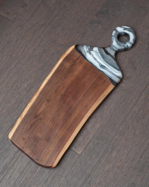 CONTEMPORARY LARGE WALNUT SERVING BOARD WITH ACRYLIC HANDLE