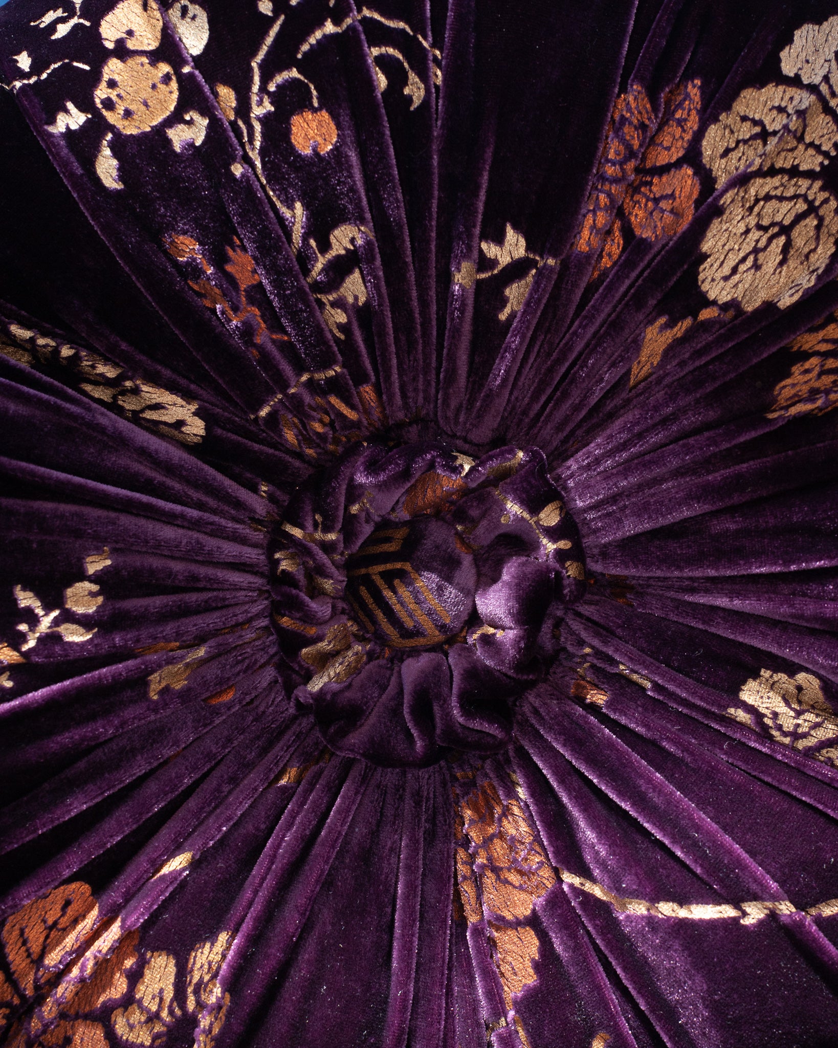 ROUND PURPLE & GOLD VENETIA STUDIUM VELVET PILLOW
