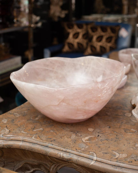 CONTEMPORARY LARGE SCALE CARVED ROSE QUARTZ BOWL