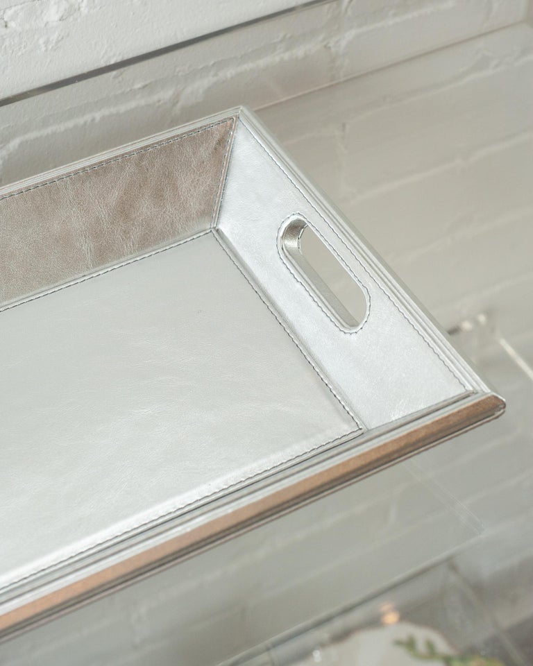 CONTEMPORARY METALLIC LEATHER TRAY