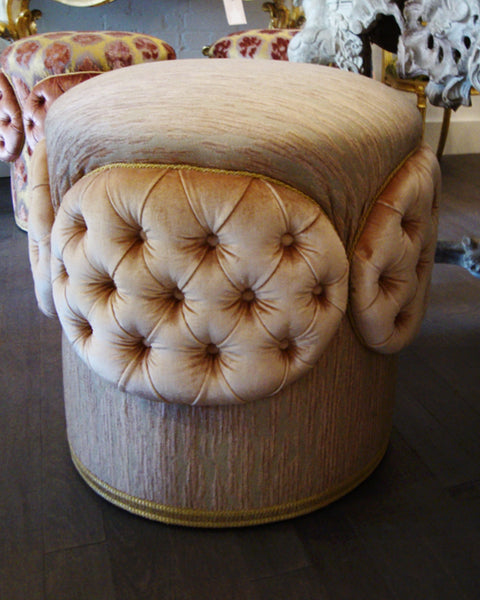 STUDIO MAISON NURITA BESPOKE OTTOMAN UPHOLSTERED IN SABINA FAY BRAXTON SILK VELVET