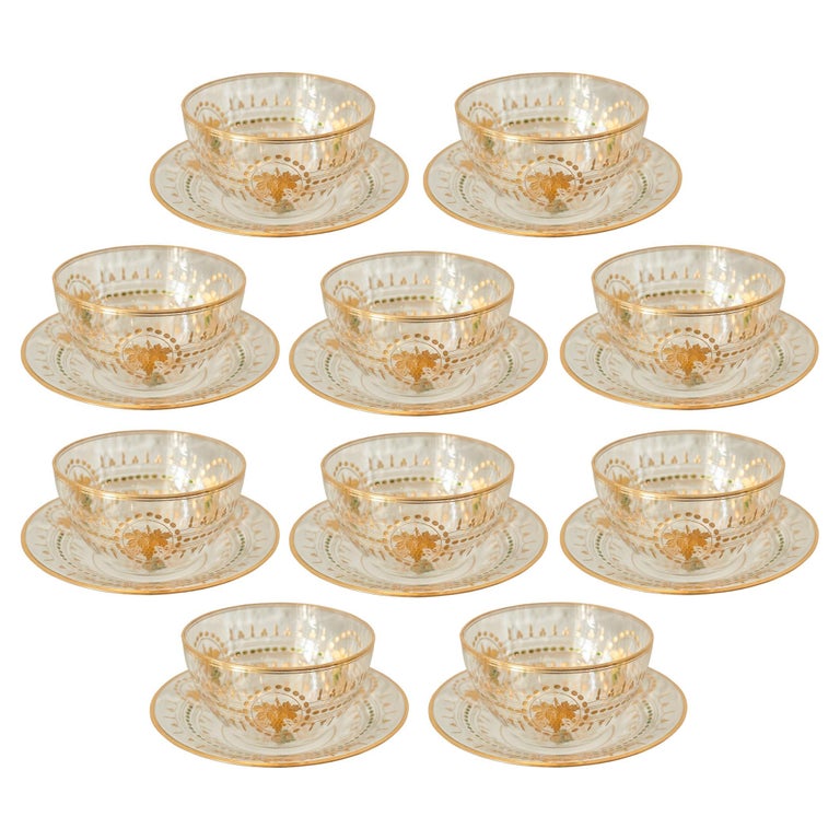 SET OF 10 ANTIQUE BOHEMIAN CRYSTAL BOWLS WITH GILDING