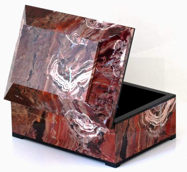 CONTEMPORARY RED JASPER BOX WITH HINGED LID